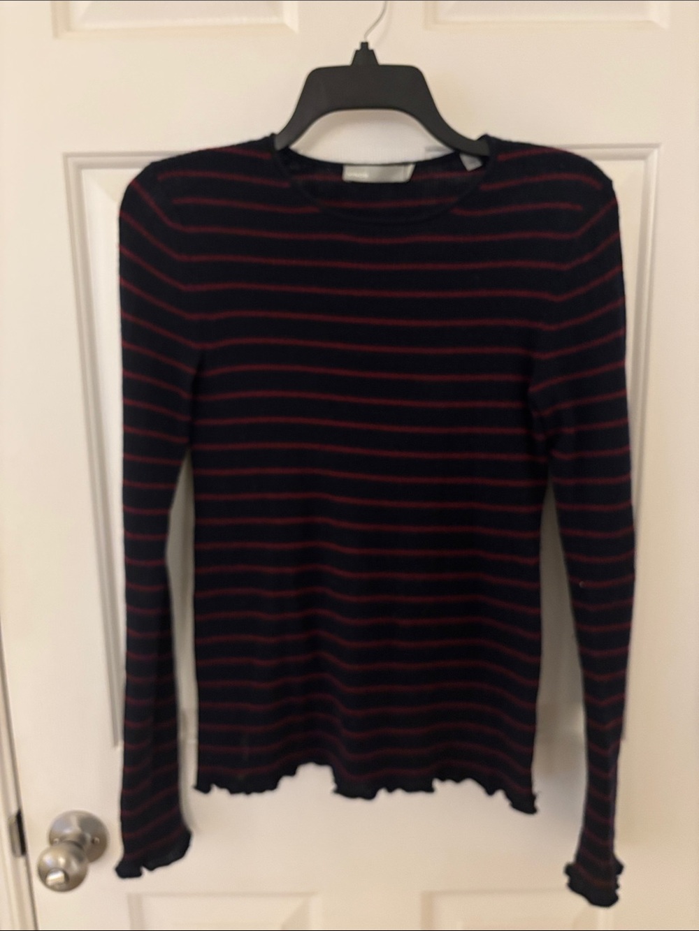 Vince Navy & Red Striped Long-Sleeve Crewneck Top